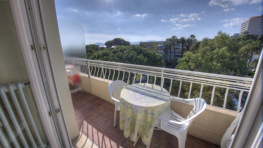 Studio 3 Etoiles Vue Mer 150M Plages Parking Clim Wifi Cannes Room photo